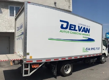 Fourgon ''Cube'' 20 ' Plateforme Hydraulique